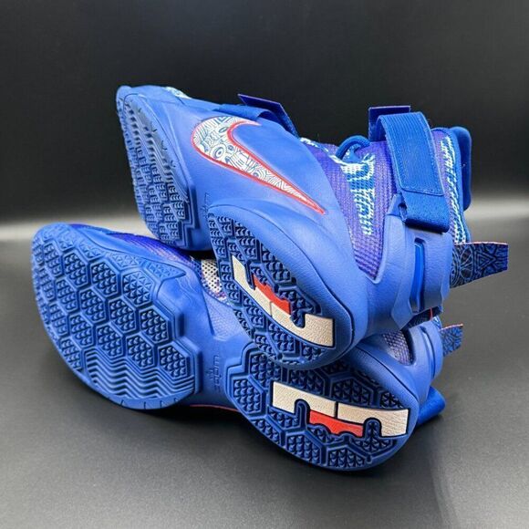 Nike LeBron Soldier 9 LE 'Freegums - Game Royal' (2015) - Picture 8 of 11